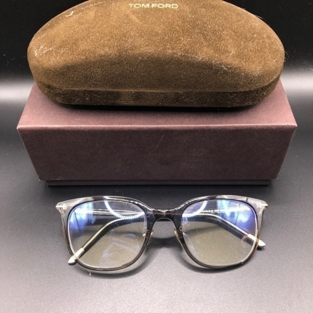 Tom Ford Round Frame Reading Glasses
